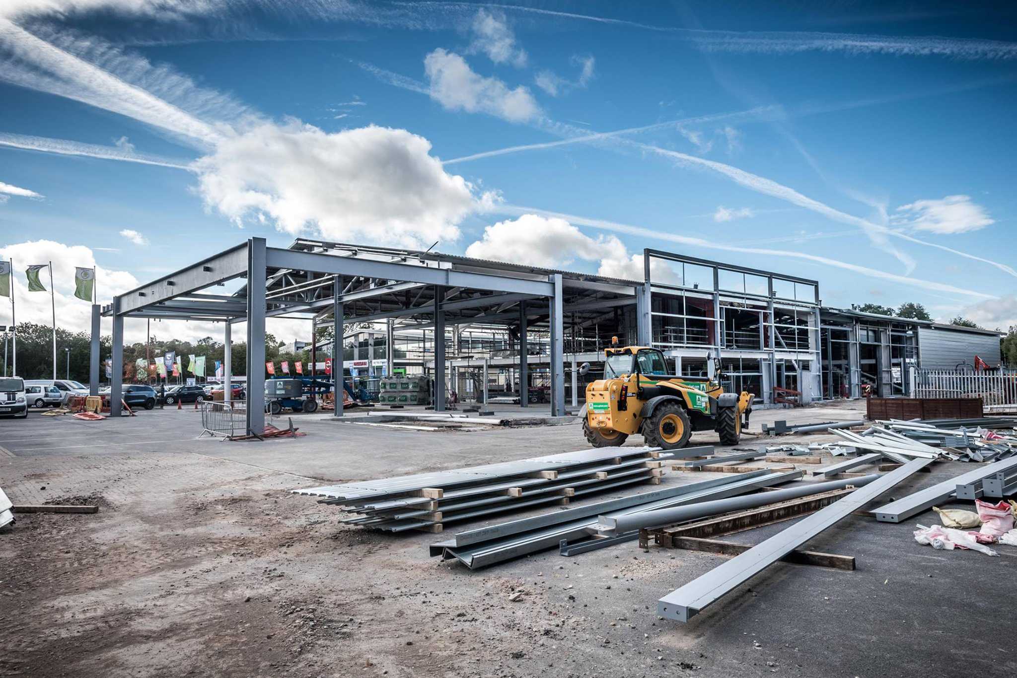 Gordon Lamb Chesterfield Offers Farnell Land Rover