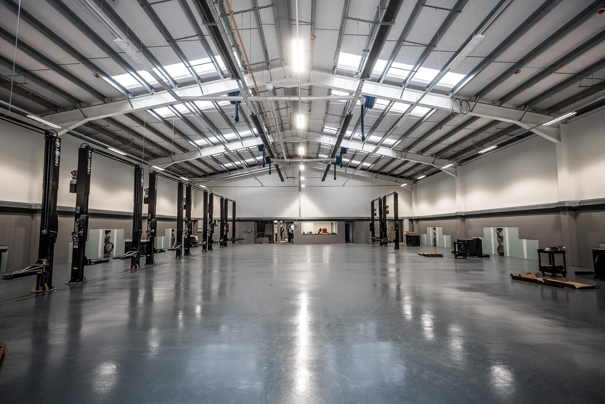 Gordon Lamb Chesterfield Offers Farnell Land Rover