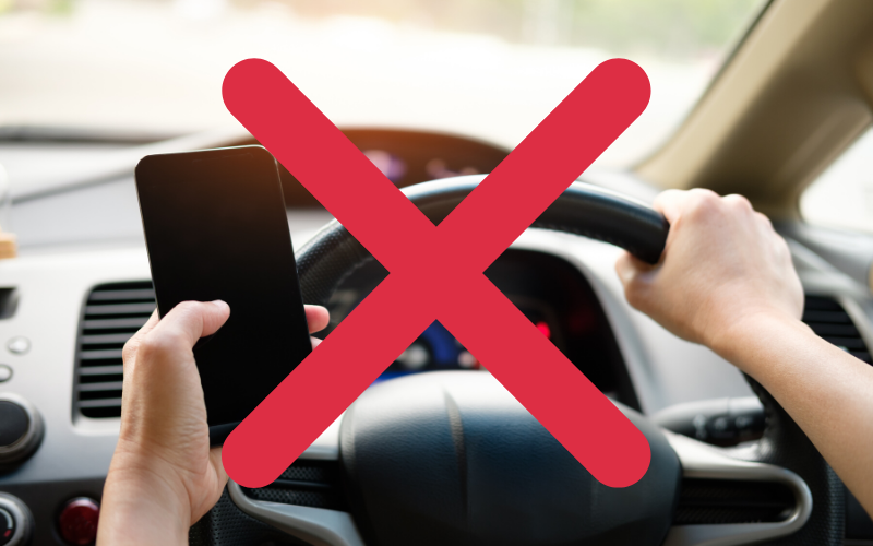 The Law On Using A Mobile Phone When Driving Farnell Land Rover